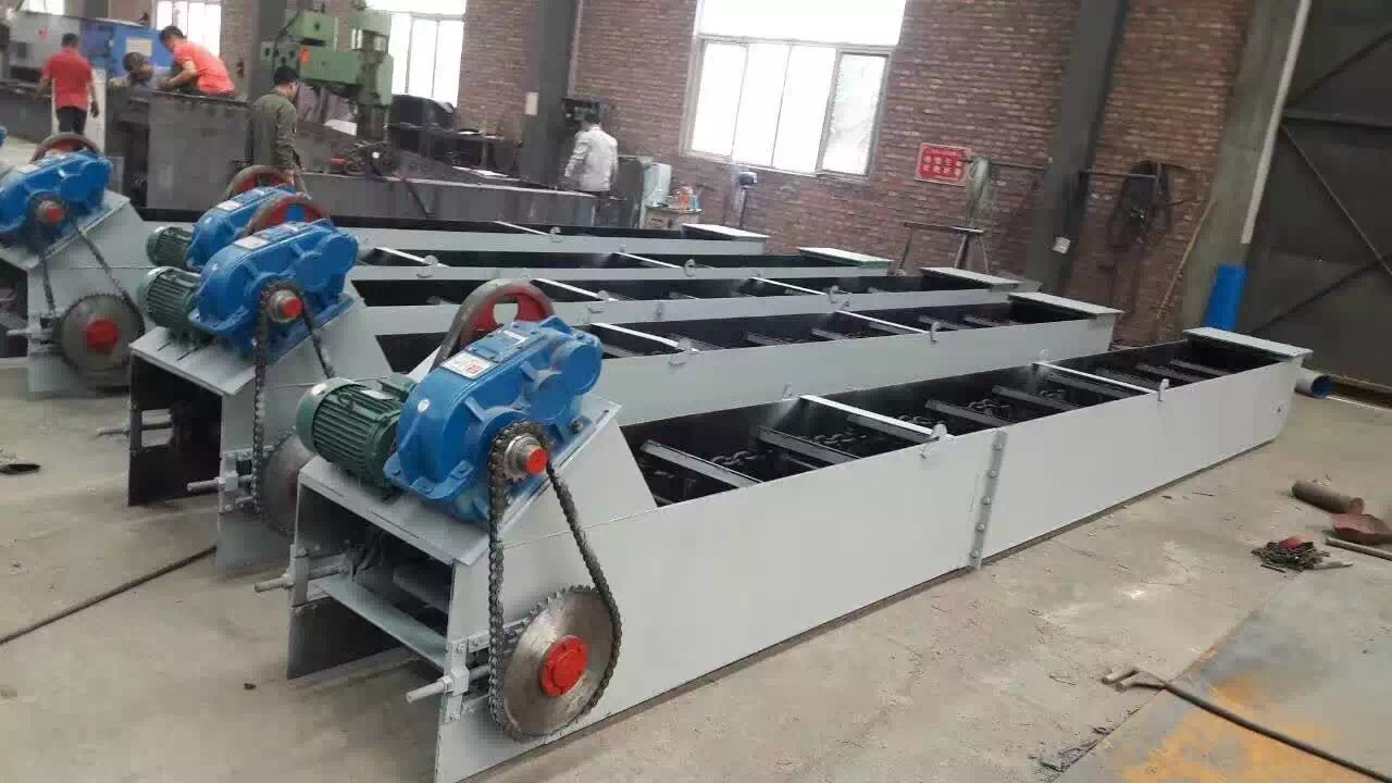 水平刮板输送机