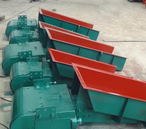 电磁给料机厂家多台展示 电磁给料机厂家多台展示