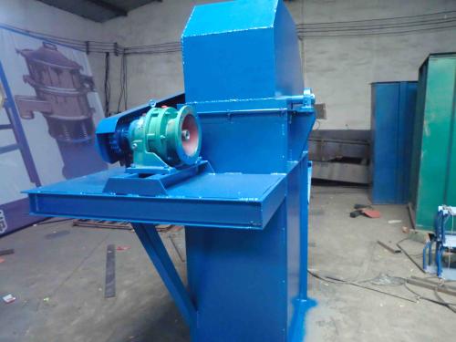 斗式提升机特点及怎样选择电机功率 斗式提升机特点及怎样选择电机功率