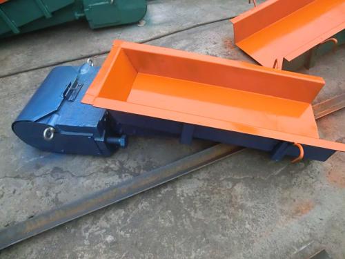 电磁振动给料机 电磁振动给料机