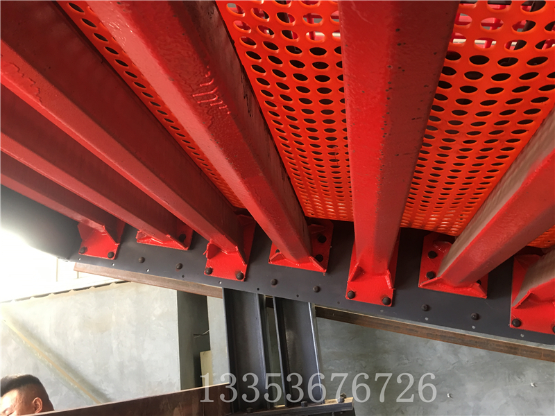 弛张筛筛网装配 弛张筛筛网装配