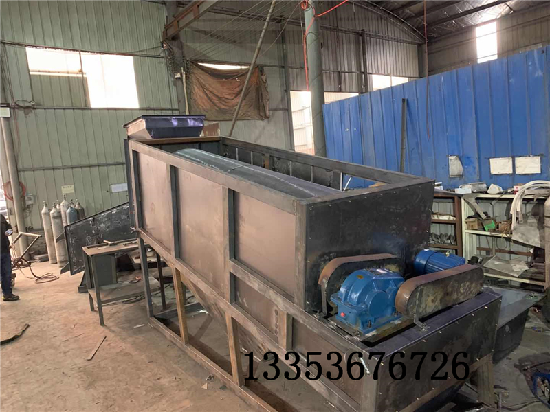 方壳全密封滚筒筛1 方壳全密封滚筒筛1