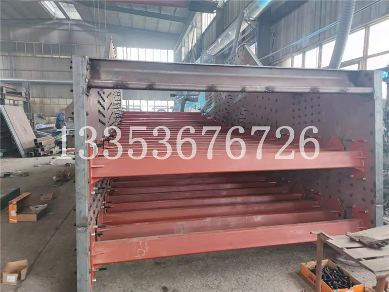 香蕉矿用弛张筛 香蕉矿用弛张筛