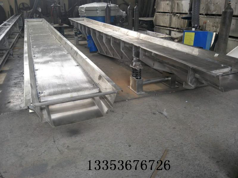 S C G耐高温振动水平输送机 S C G耐高温振动水平输送机