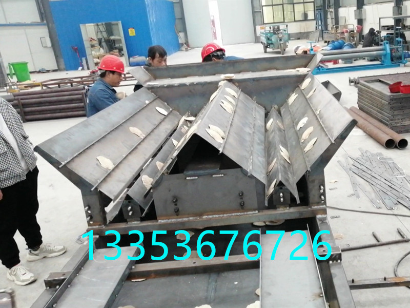 扇贝排序振动筛可实现多重情况分级排序!2 扇贝排序振动筛可实现多重情况分级排序!2